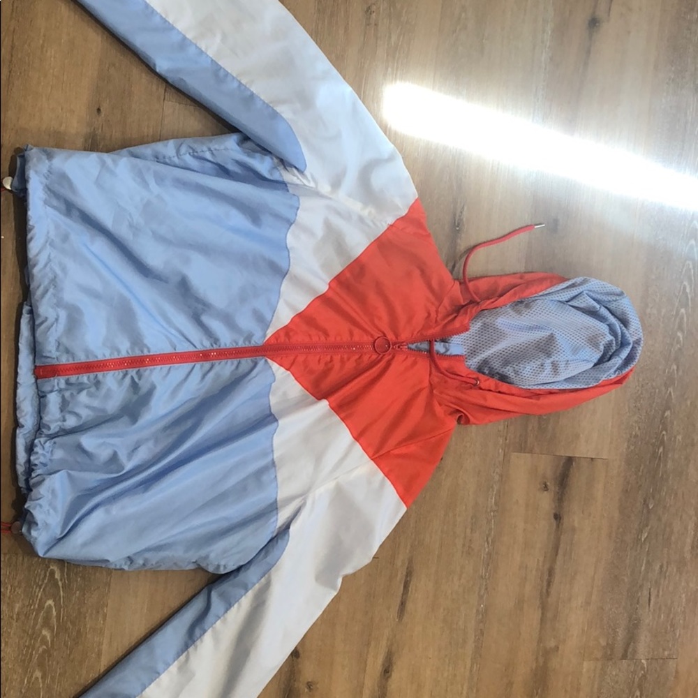 H&M light rain jacket (cropped)